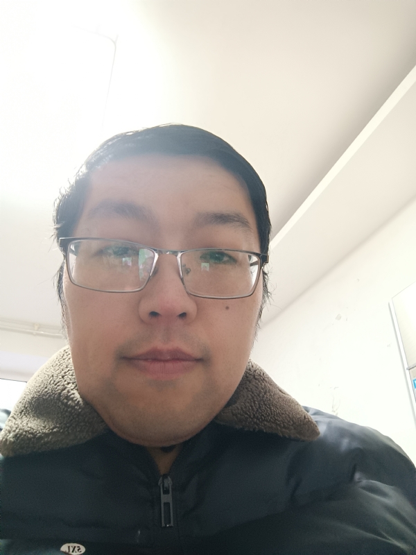 海上行风的第一张照片--贵港相亲服务中心