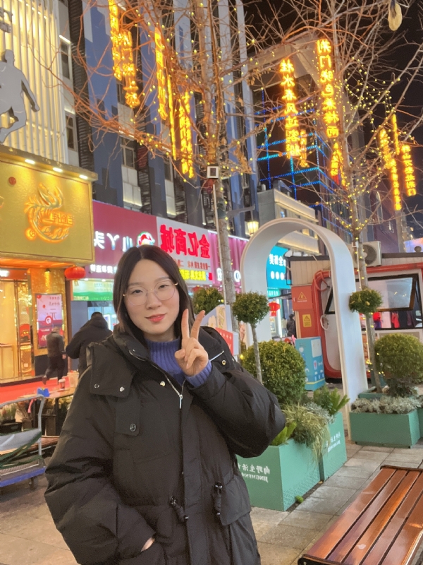 灵芽的第一张照片--贵港相亲服务中心