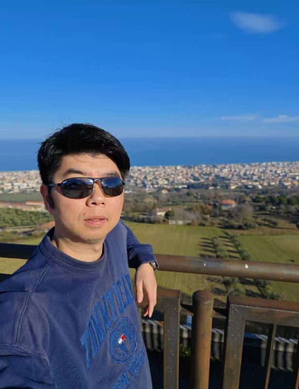 平心静气的第一张照片--贵港相亲服务中心