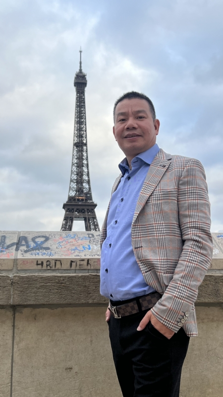 阳光灿烂的日子的第一张照片--贵港相亲服务中心