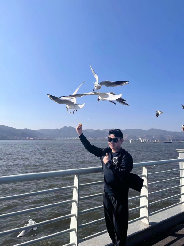 叶盛荣的第一张照片--贵港相亲服务中心