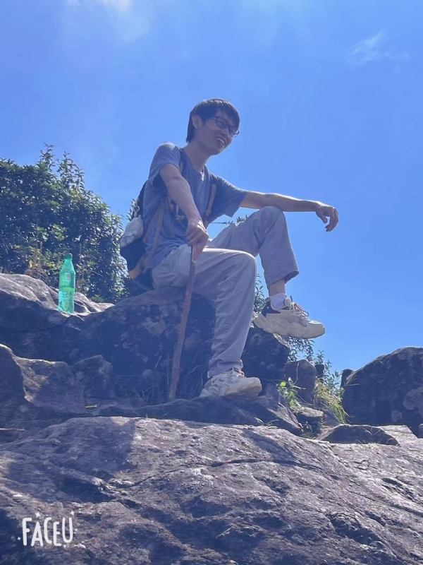 落叶之秋的第一张照片--贵港相亲服务中心