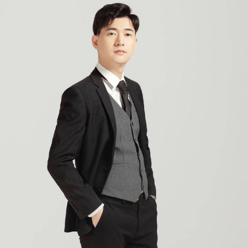 温嘉奇的第一张照片--贵港相亲服务中心