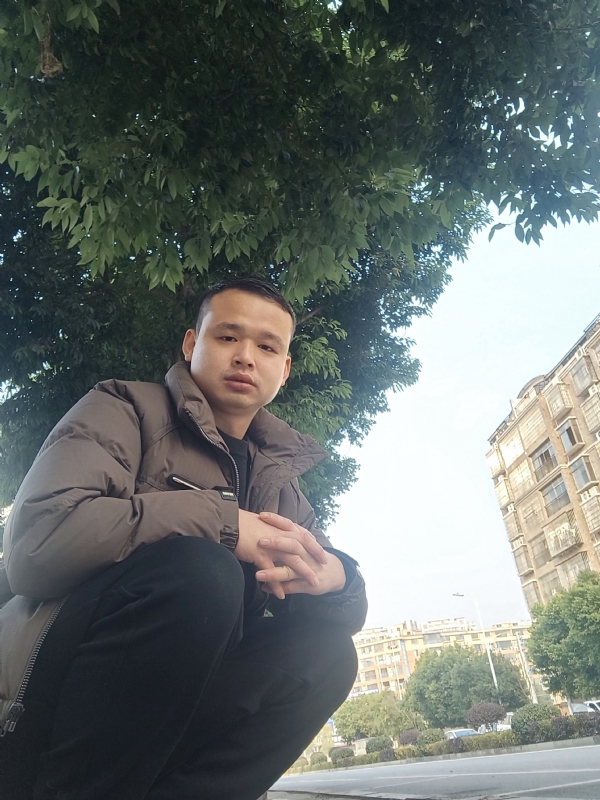 诗和远方的第一张照片--贵港相亲服务中心