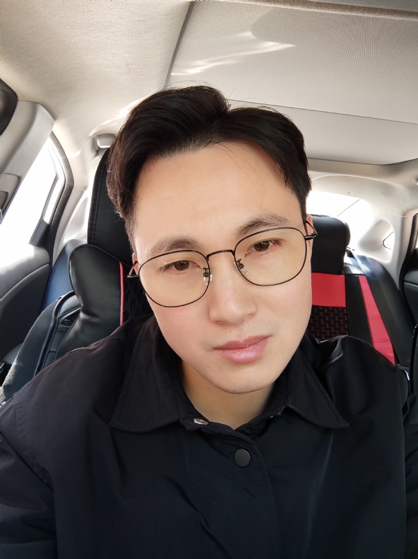 沉默先绅的第一张照片--贵港相亲服务中心