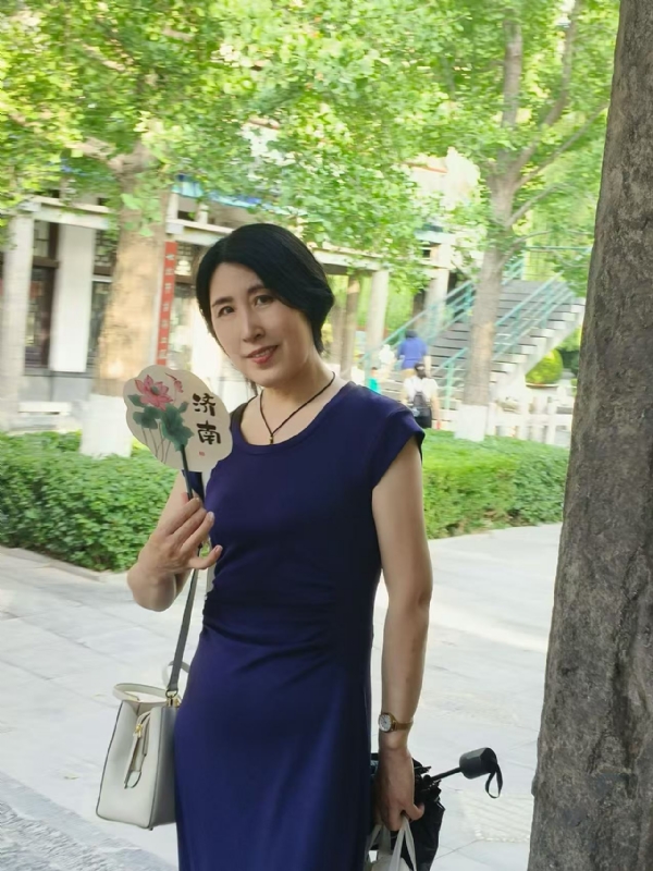 幸运满格的第一张照片--贵港相亲服务中心