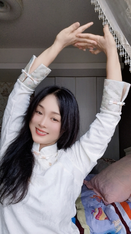 伊伊的第四张照片--贵港相亲服务中心