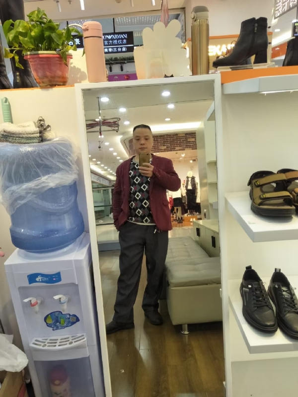 真诚征婚的第四张照片--贵港相亲服务中心