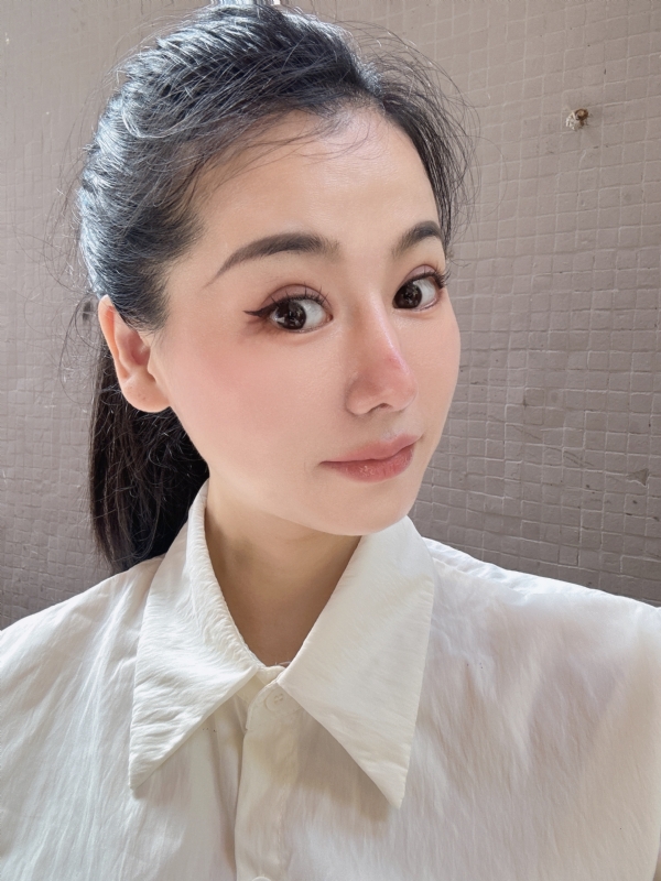 金莉的第二张照片--贵港相亲服务中心