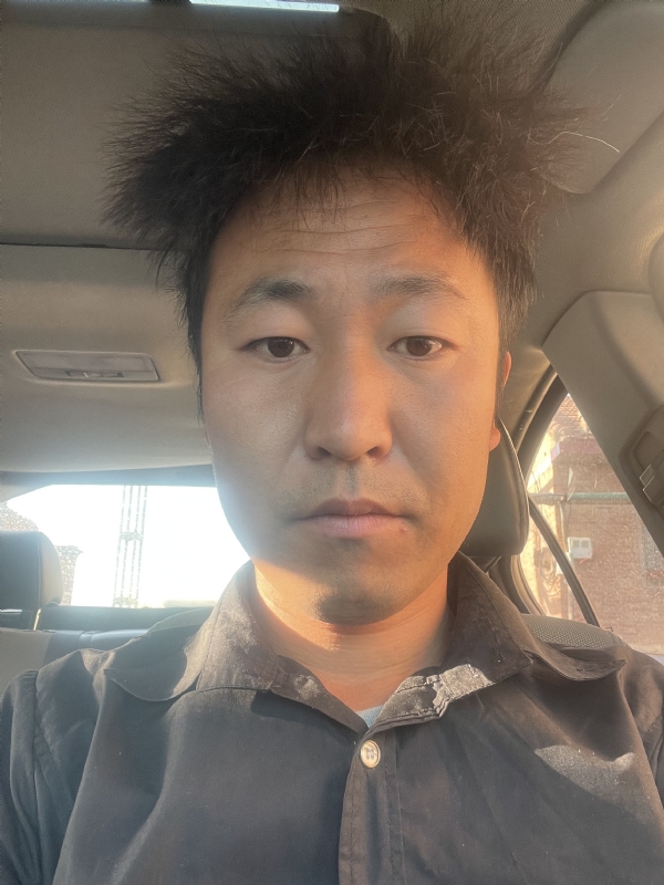 从此冷漠的第一张照片--贵港相亲服务中心