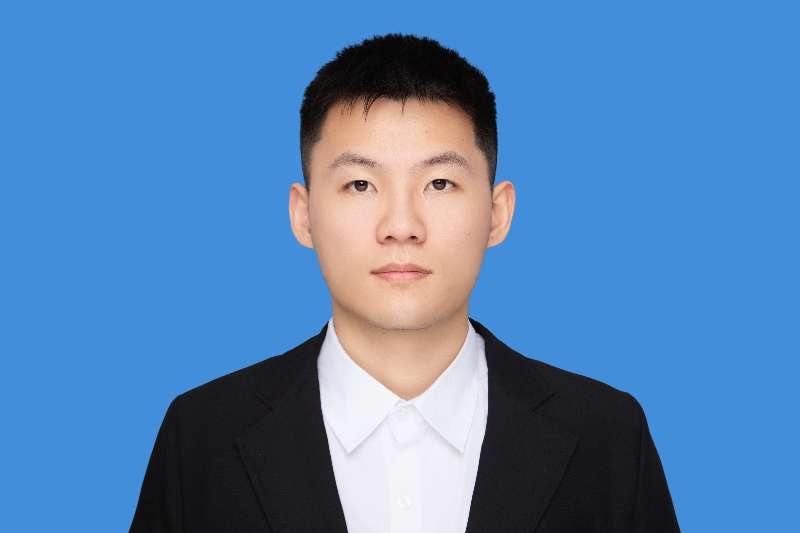 小应的第一张照片--贵港相亲服务中心