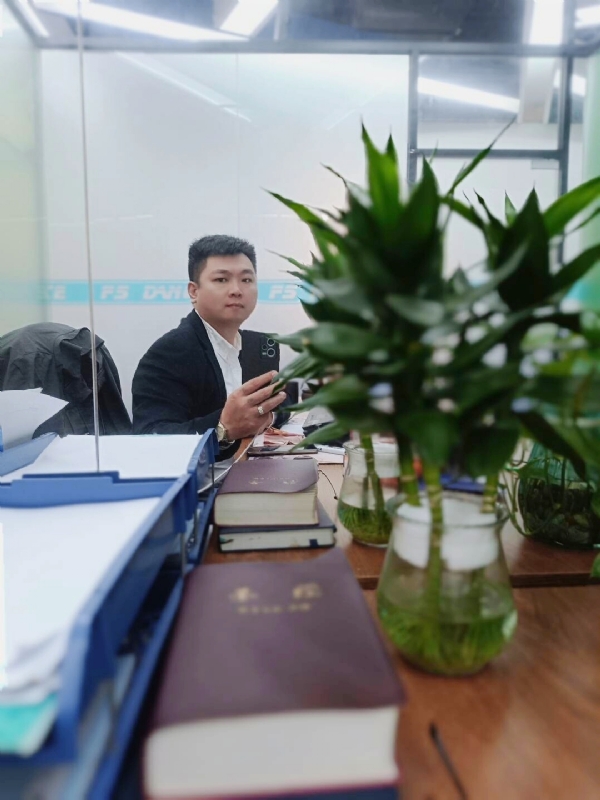 杨某人的第一张照片--贵港相亲服务中心