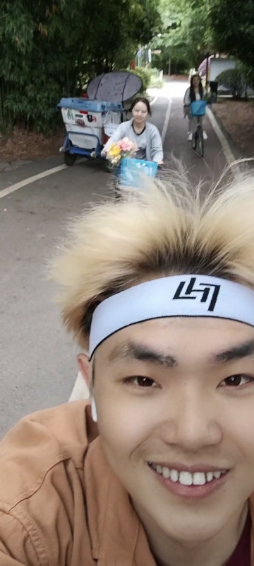 求安稳的第一张照片--贵港相亲服务中心