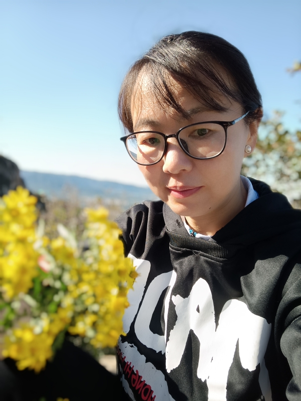 丽丽的第一张照片--贵港相亲服务中心