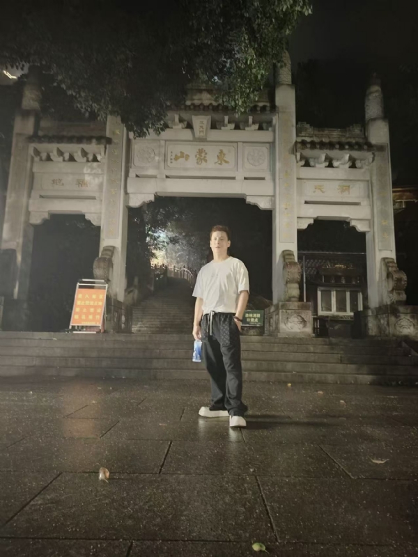 慕晨的第一张照片--贵港相亲服务中心