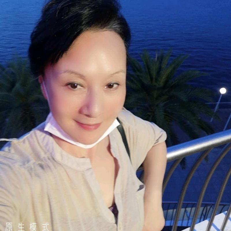 hong的第一张照片--贵港相亲服务中心