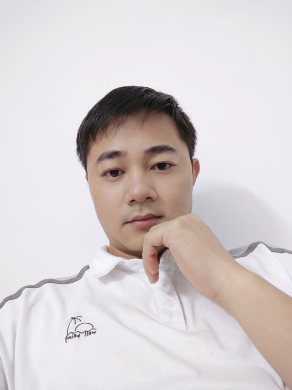 啊良的第一张照片--贵港相亲服务中心