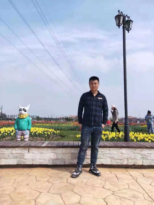 海阔天空的第一张照片--贵港相亲服务中心