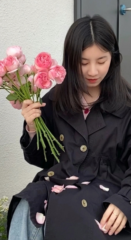 盐盐很甜的第二张照片--贵港相亲服务中心