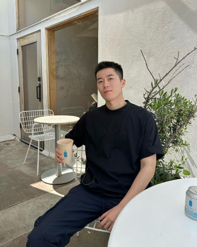 VV的第二张照片--贵港相亲服务中心