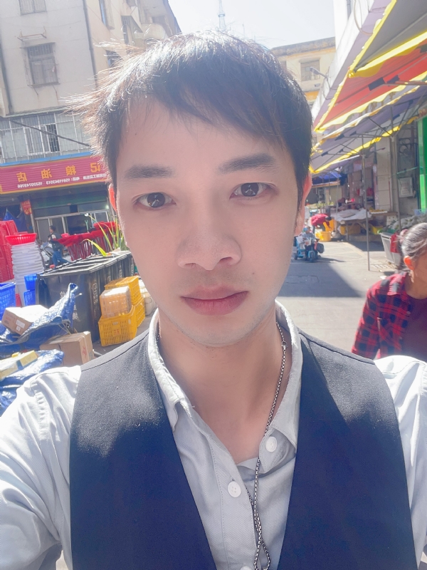 zengwanyou1995的第一张照片--贵港相亲服务中心