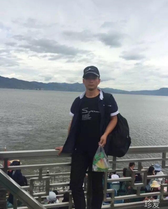 燕雯泽的第一张照片--贵港相亲服务中心