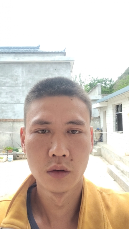 简单点的第一张照片--贵港相亲服务中心