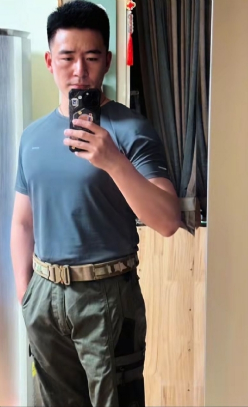 剑走偏锋的第一张照片--贵港相亲服务中心