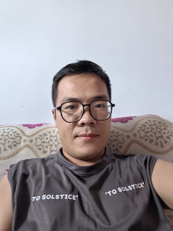 卫TF的第一张照片--贵港相亲服务中心