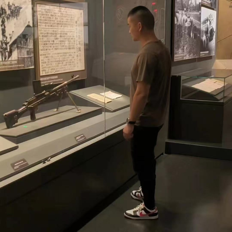 霸气的第一张照片--贵港相亲服务中心