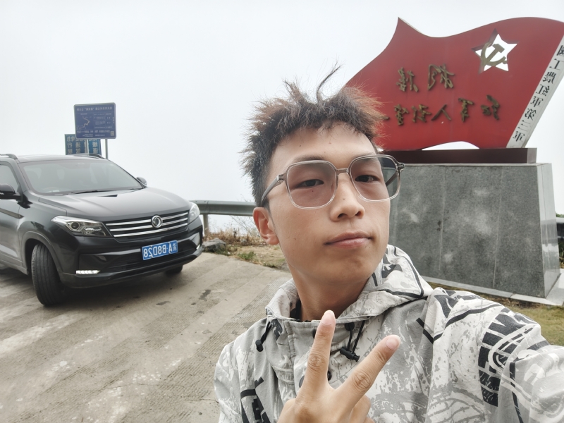 六十一的第一张照片--贵港相亲服务中心