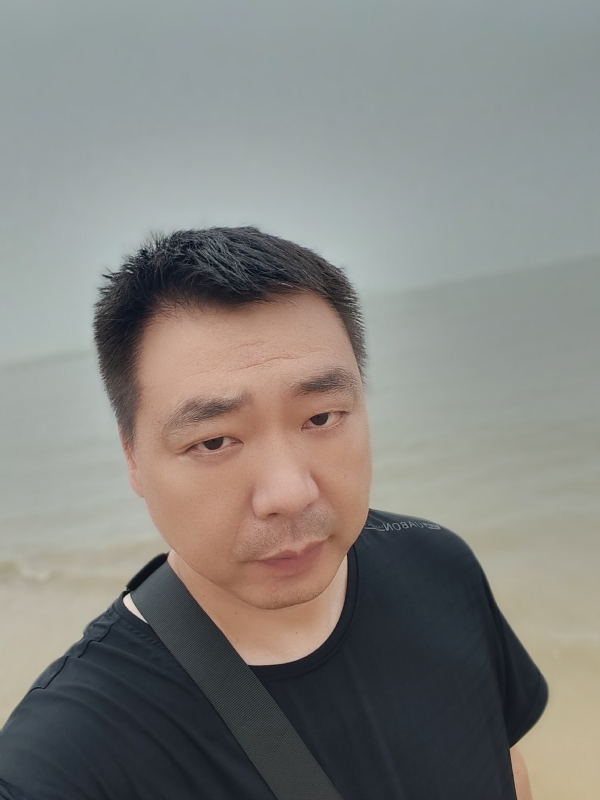 听风的蚕的第一张照片--贵港相亲服务中心