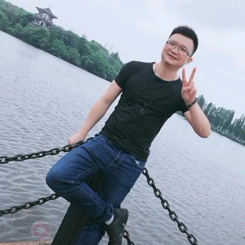 lg营的第一张照片--贵港相亲服务中心