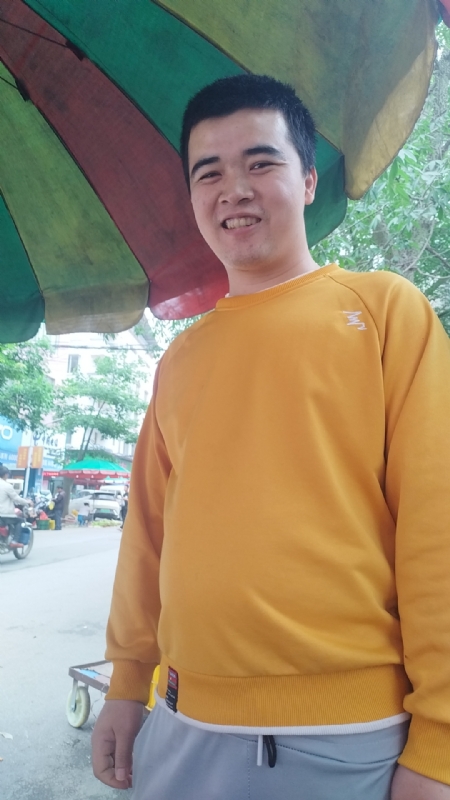 海中寻花柳的第一张照片--贵港相亲服务中心