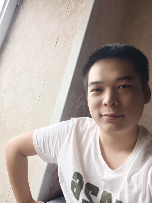 开心怪兽的第一张照片--贵港相亲服务中心