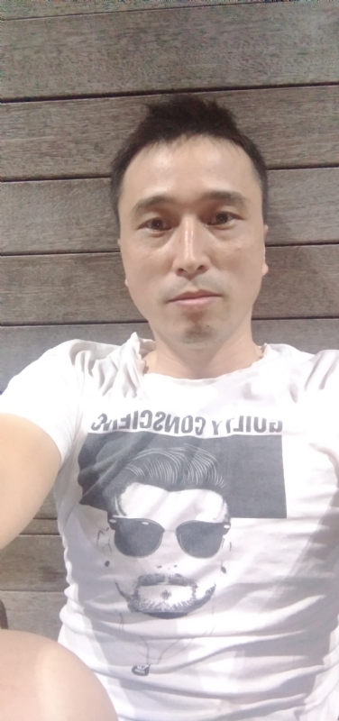 笑看一切的第一张照片--贵港相亲服务中心