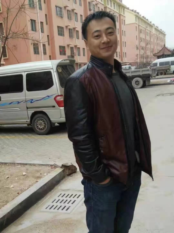 云淡风轻的第一张照片--贵港相亲服务中心