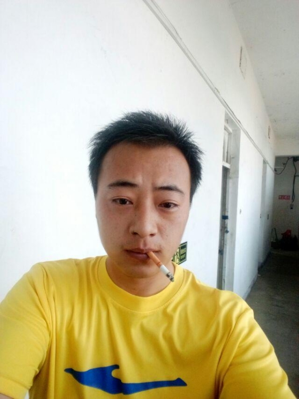 云淡风轻的第二张照片--贵港相亲服务中心