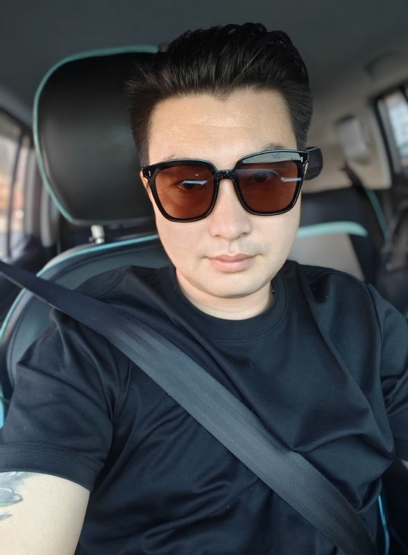 凡哥的第一张照片--贵港相亲服务中心