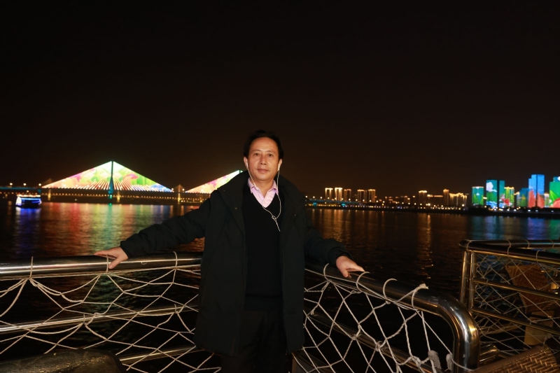 青春有你的第一张照片--贵港相亲服务中心