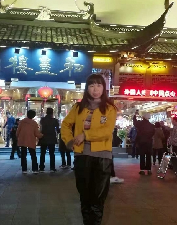 君倩的第三张照片--贵港相亲服务中心