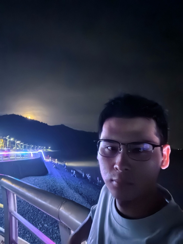 曾菜的第一张照片--贵港相亲服务中心