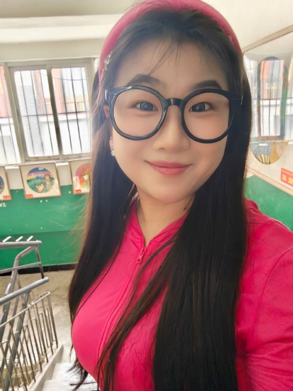 颂宜的第一张照片--贵港相亲服务中心