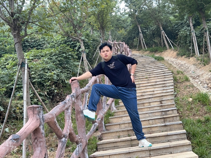 择一人白头偕老的第一张照片--贵港相亲服务中心