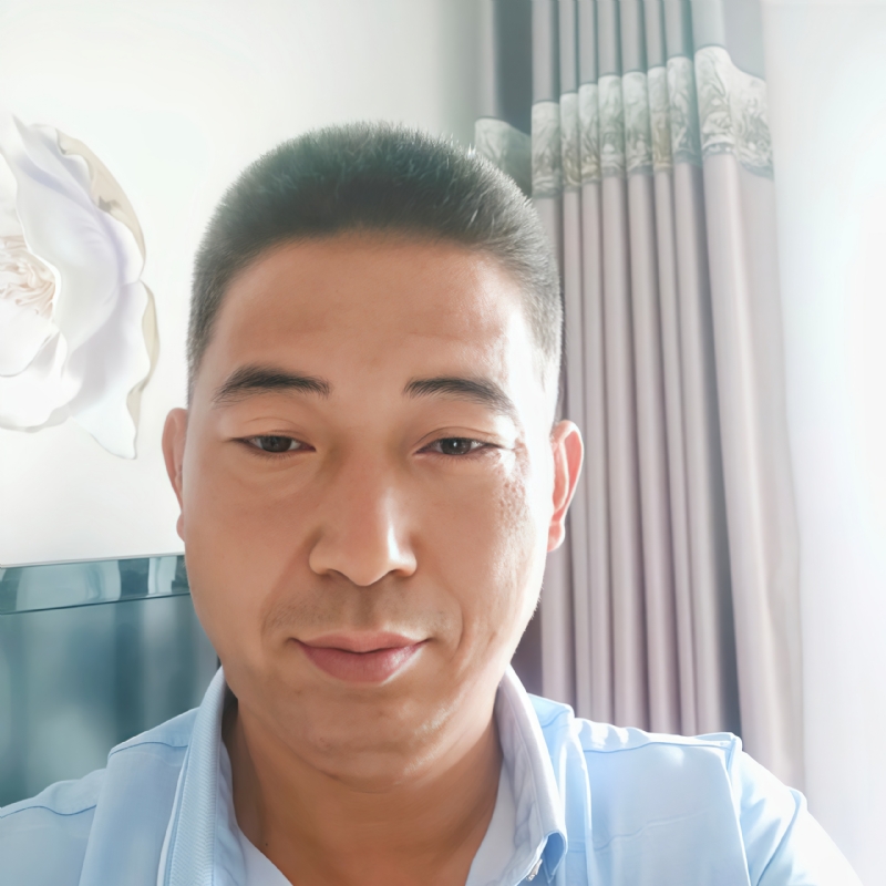 雨中漫步的第一张照片--贵港相亲服务中心