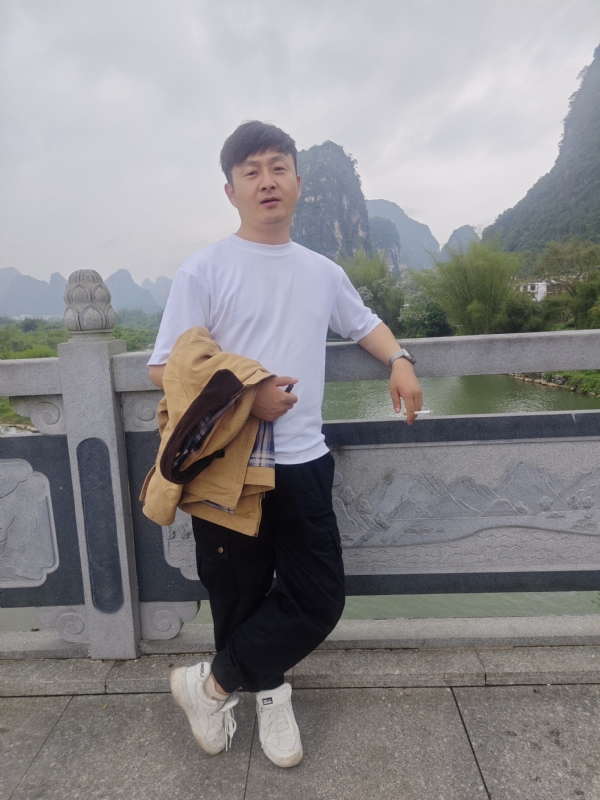 天选之人的第一张照片--贵港相亲服务中心