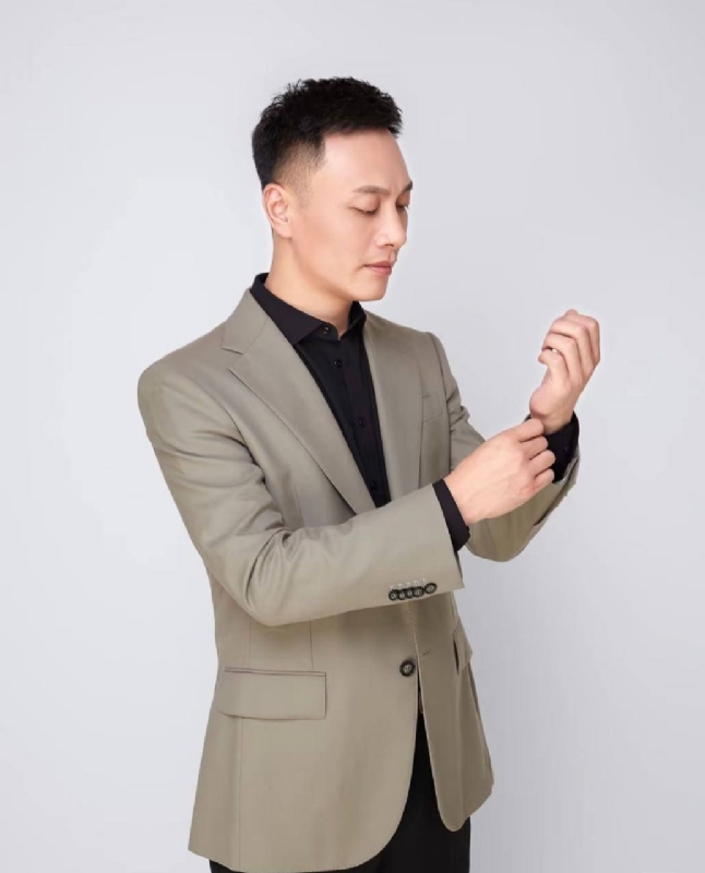 非凡人生的第一张照片--贵港相亲服务中心