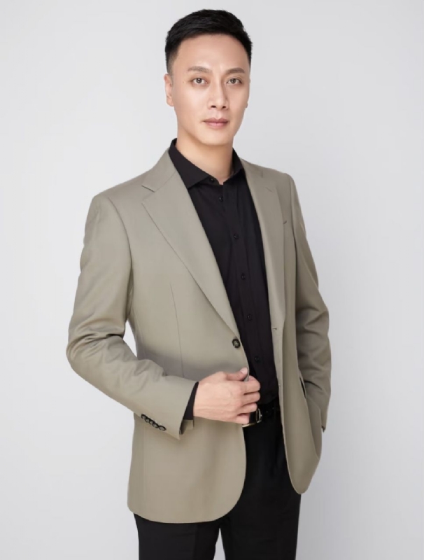 热爱生活的第一张照片--贵港相亲服务中心