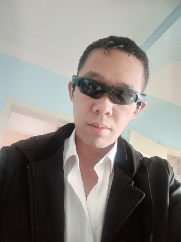 血公爵的第二张照片--贵港相亲服务中心