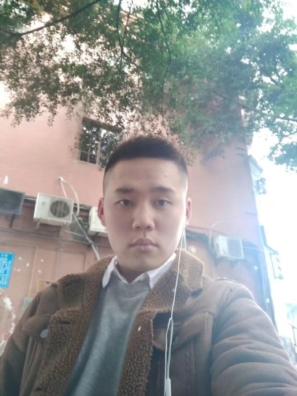 想了很久的男人的第一张照片--贵港相亲服务中心